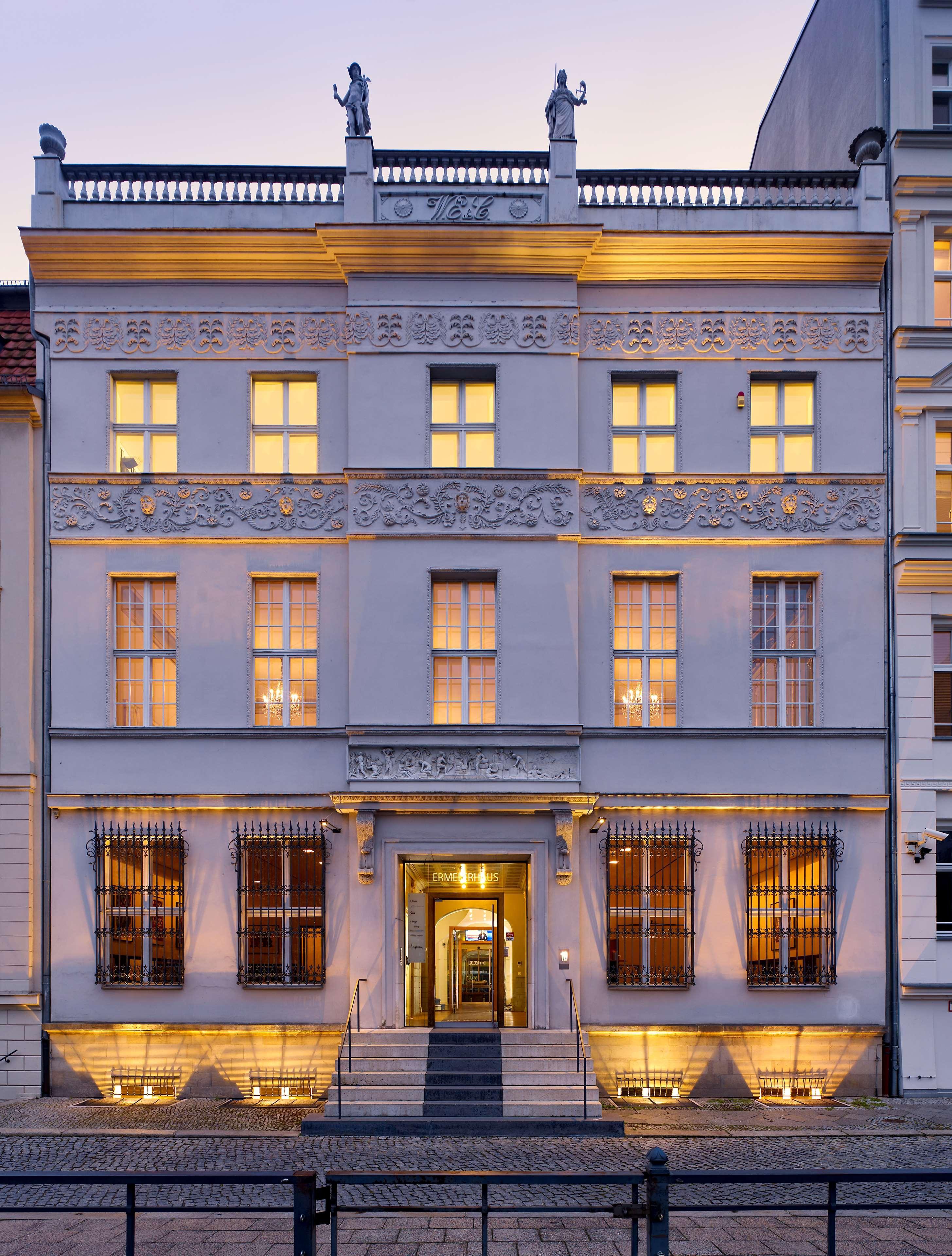 Art'otel Mitte, Powered By Radisson 4* Berlín