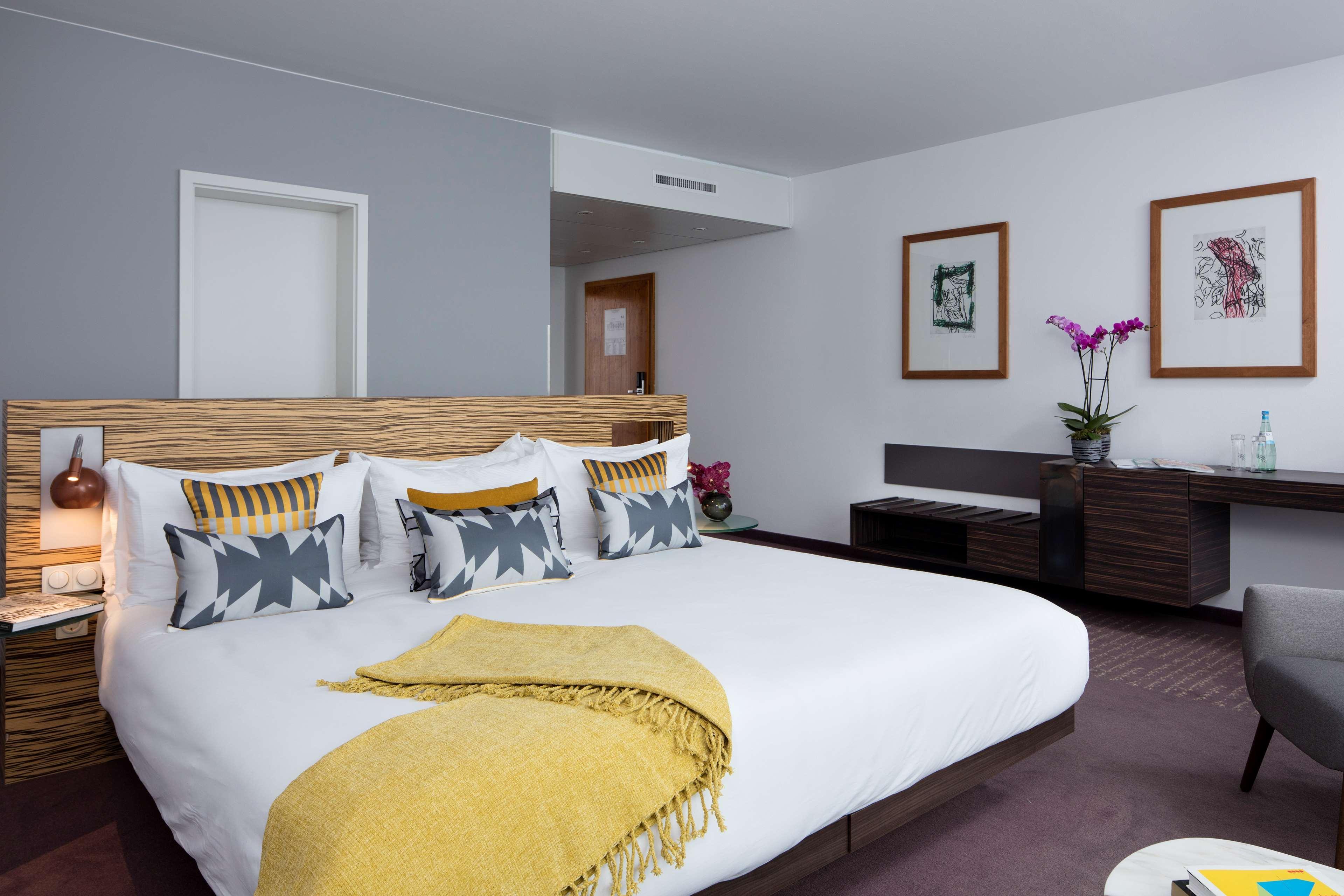 Art'otel Mitte, Powered By Radisson 4*