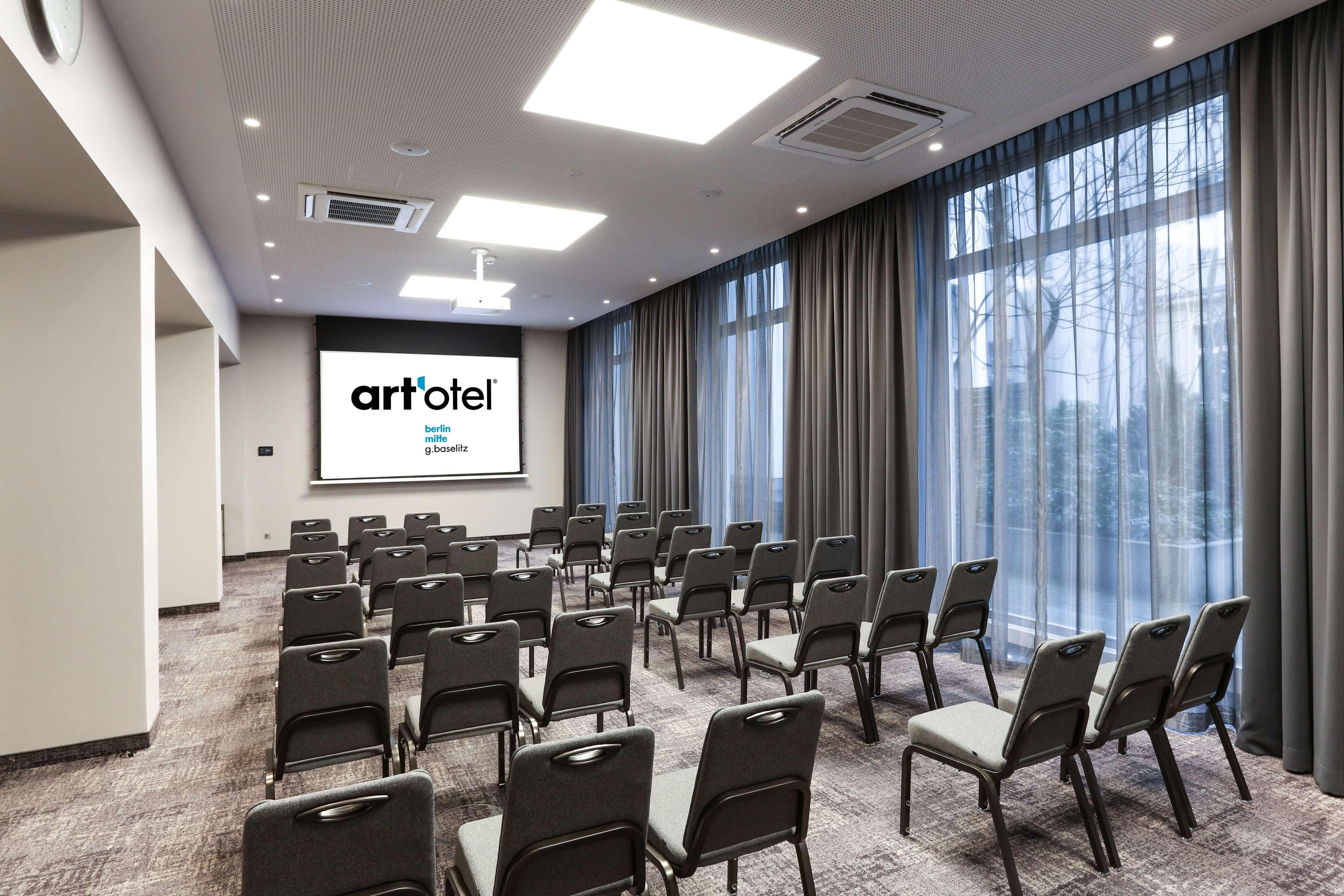 Art'otel Mitte, Powered By Radisson 4* Berlín