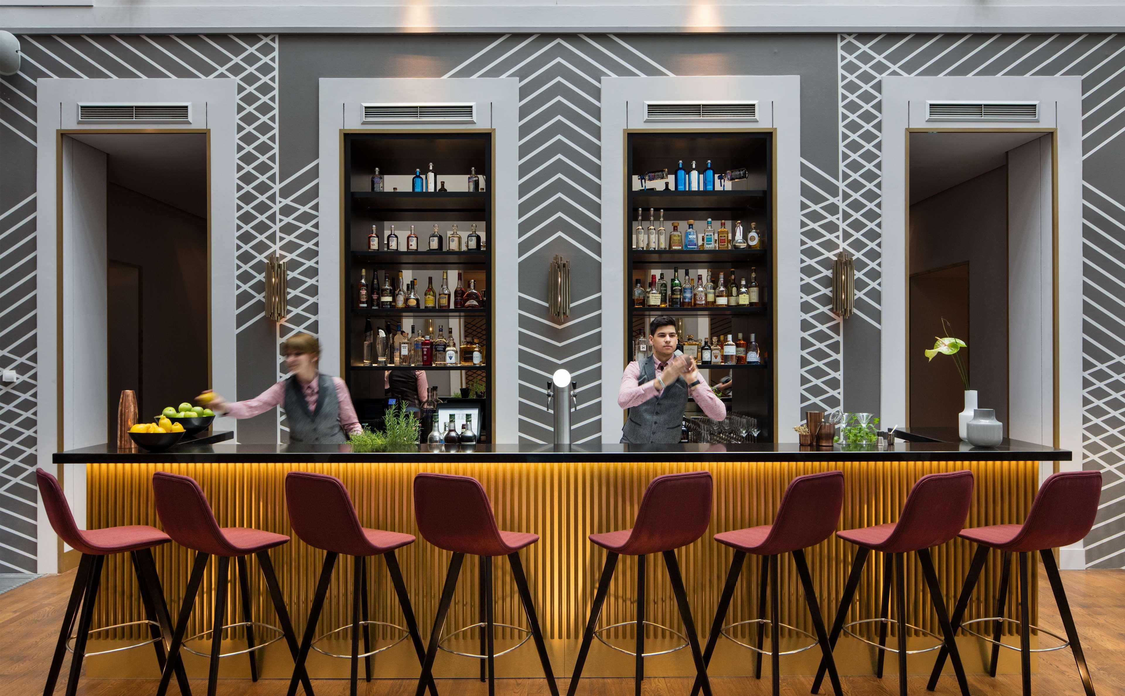 Art'otel Mitte, Powered By Radisson Hotel 4*