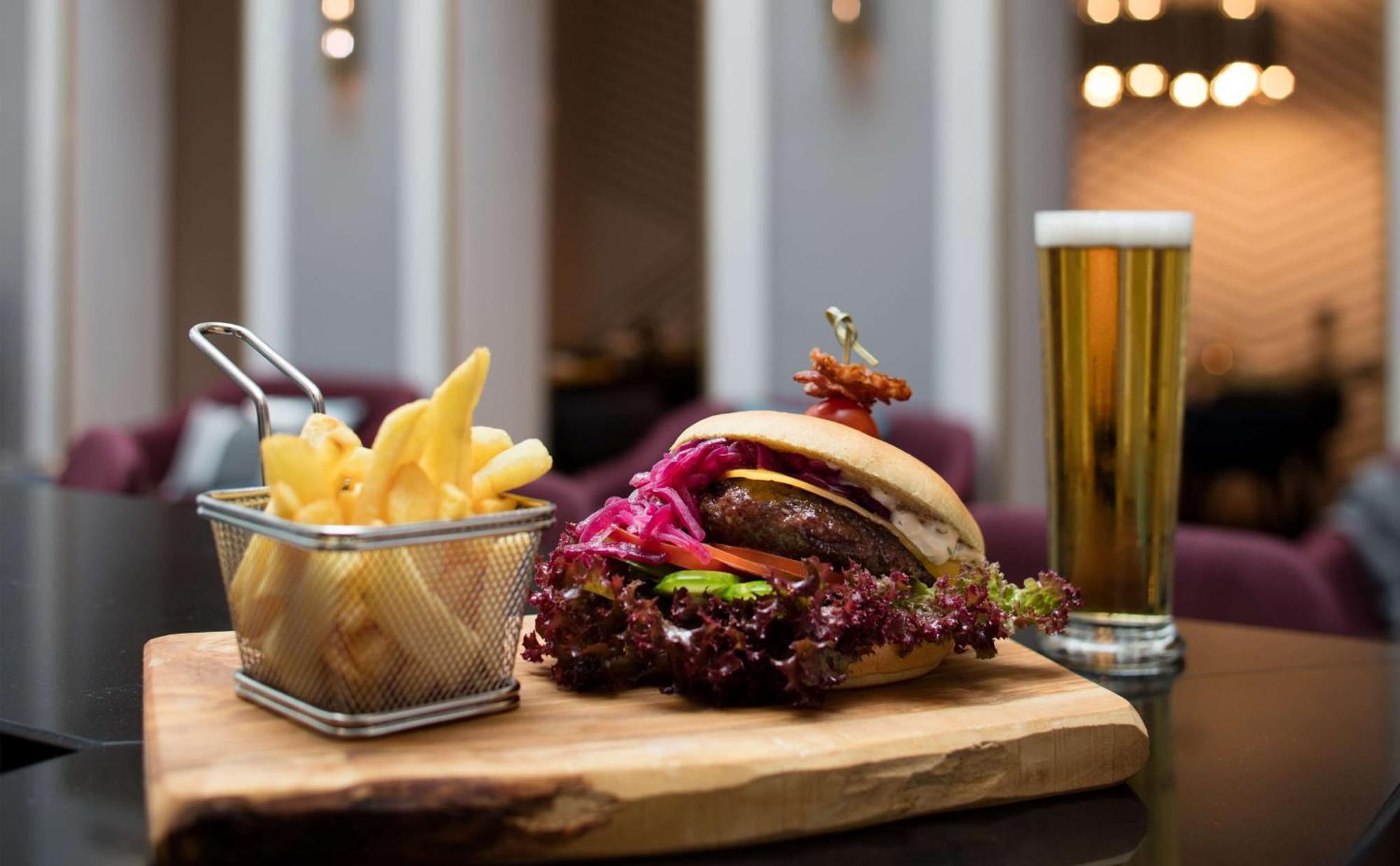 Hotel Art'otel Mitte, Powered By Radisson 4*